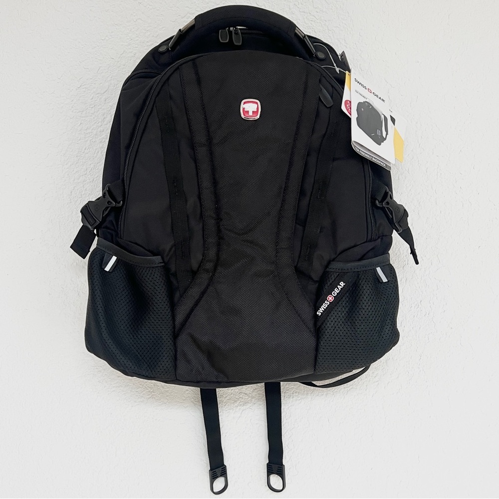 Swiss Gear black TSA travel friendly Scan Smart laptop gear all-in-one backpack - Picture 3 of 16